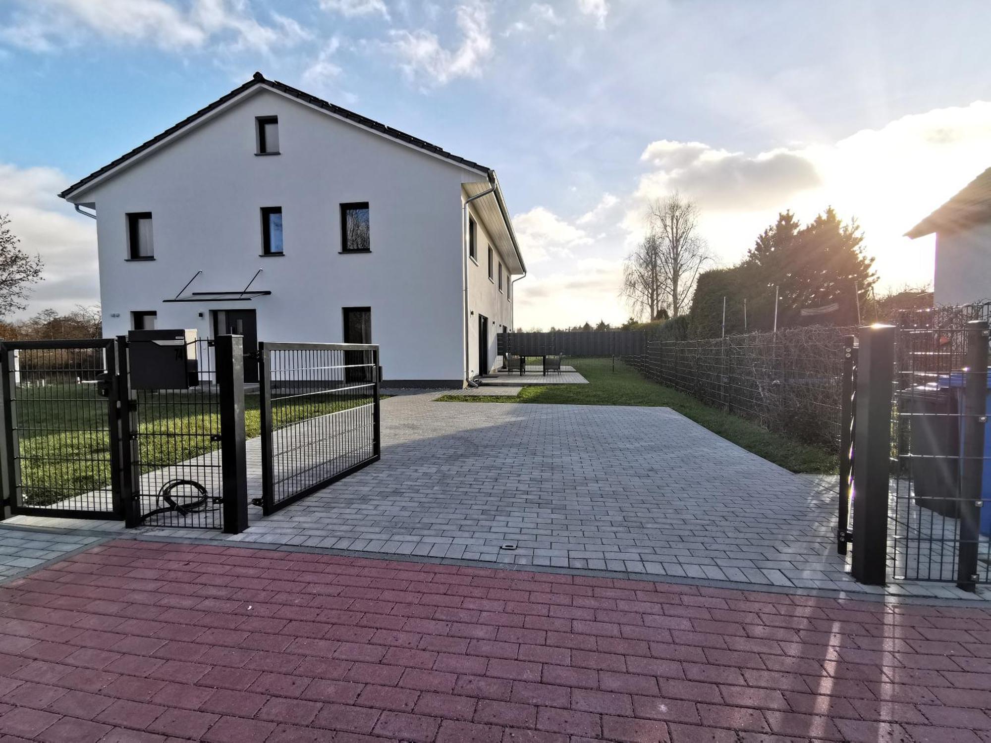Bohnapartments Haus Zocheblick - 2 Kostenlose Parkplaetze - Sehr Ruhig - 4 Schlafzimmer - Neubau - Vollausstattung - Wlan ฮอปเปอการ์เทน ภายนอก รูปภาพ
