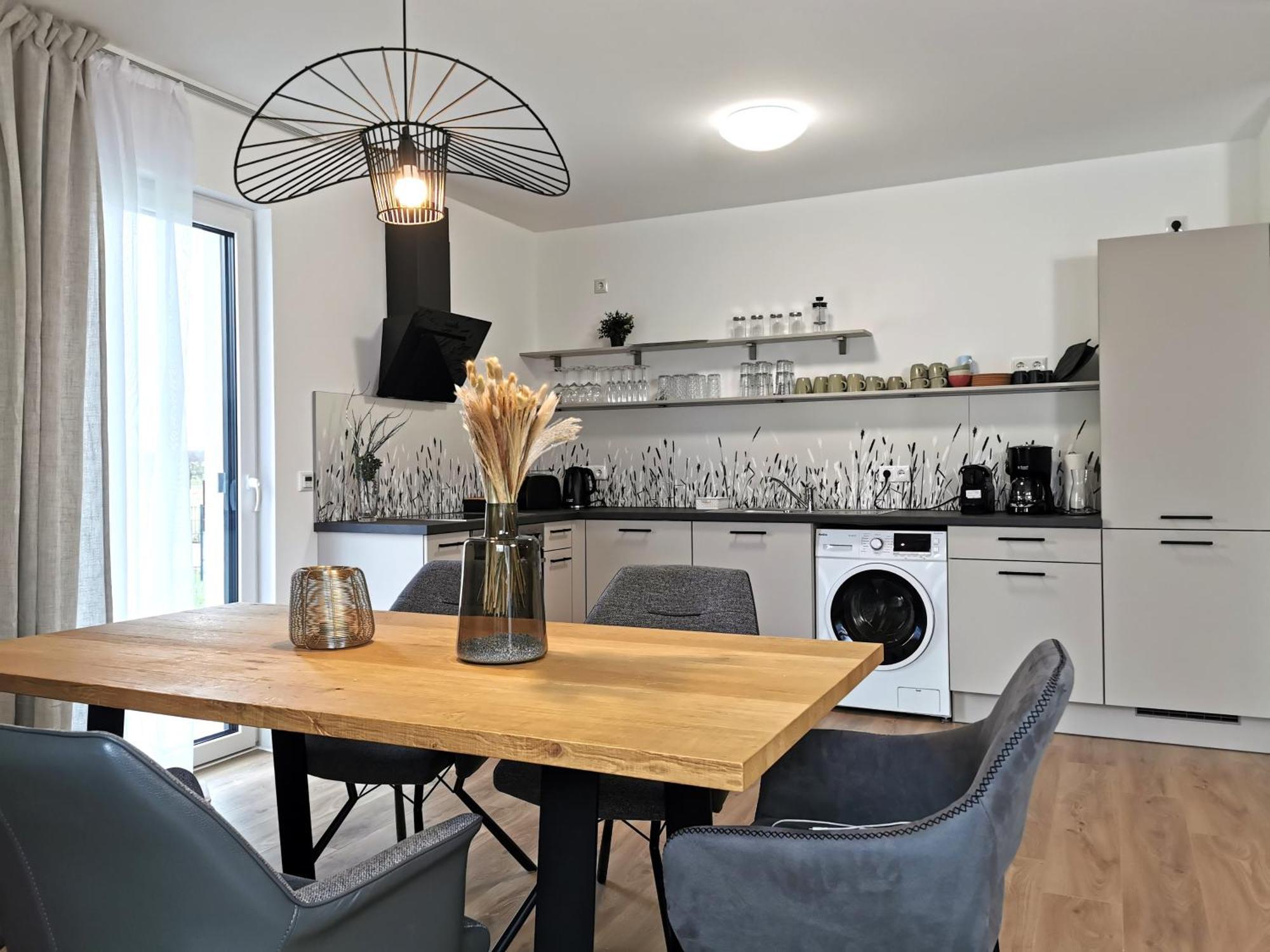 Bohnapartments Haus Zocheblick - 2 Kostenlose Parkplaetze - Sehr Ruhig - 4 Schlafzimmer - Neubau - Vollausstattung - Wlan ฮอปเปอการ์เทน ภายนอก รูปภาพ
